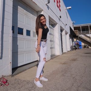 Meet your Posher, Sadie